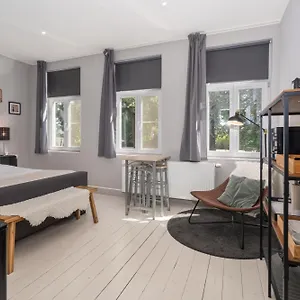 Spacious Guest Near Historic Market - 5 Min Walk Gasthof